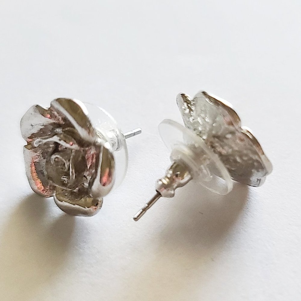 9/20 ROSE STUD EARRINGS - Picture 2 of 3